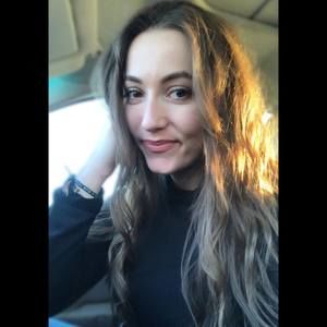 Meet your Posher, Selena